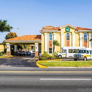 Quality Airport - Cruise Port Inn